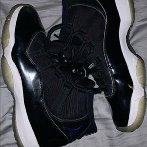 Air jordan 11 space jams
